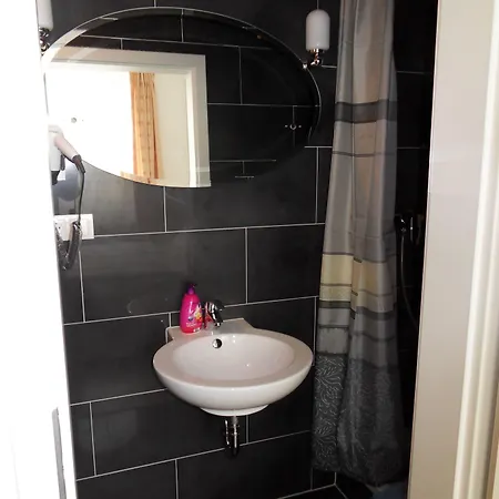 公寓式酒店 市中漫步酒店 3*