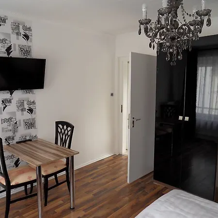 市中漫步酒店 3* 巴特洪堡