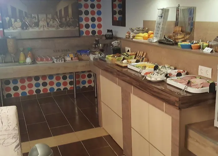 Апарт-отель Promenade 3*